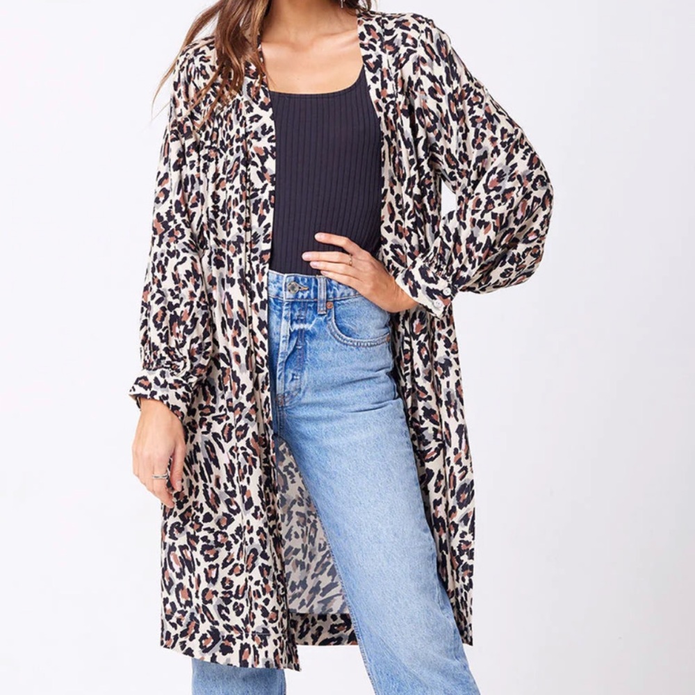 NWOT Saltwater Luxe cheetah print kimono